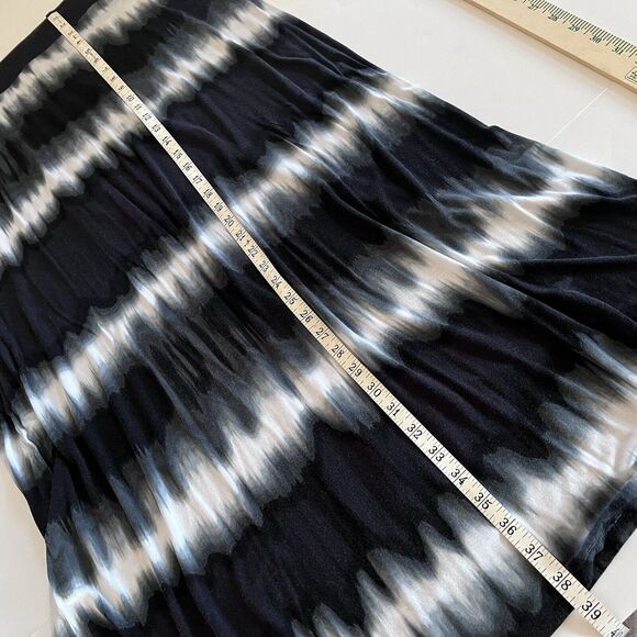 A.N.A. Women's Size 3X Maxi Skirt Black & White Tie Dye Side Slit Elastic Waist - Picture 5 of 5